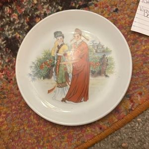 Vintage Asian display plate, Japanese wall hanging geisha